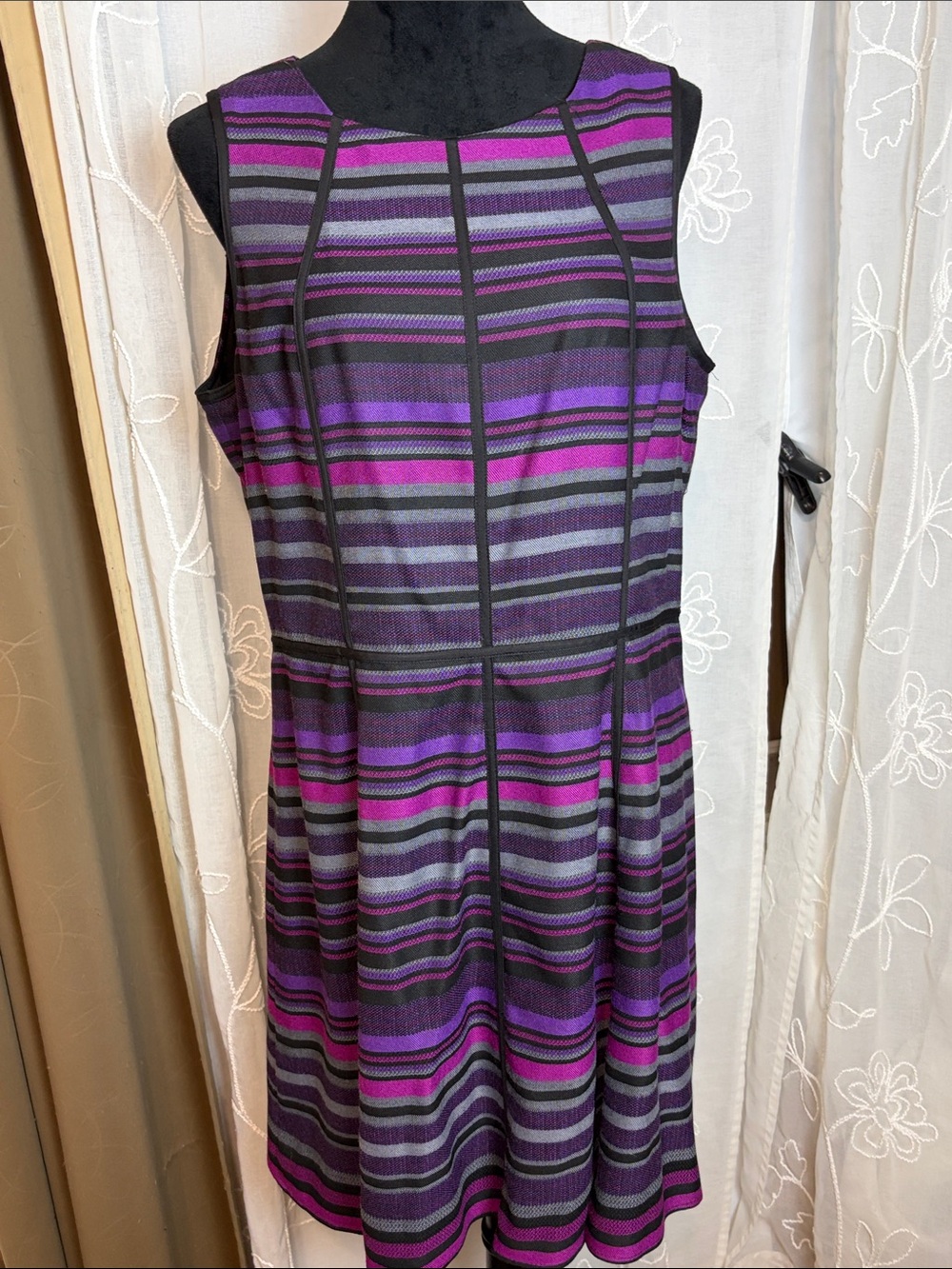 Anne Klein NWOT Sleeveless Striped Fit & Flare Dress in Purple and Gray 14